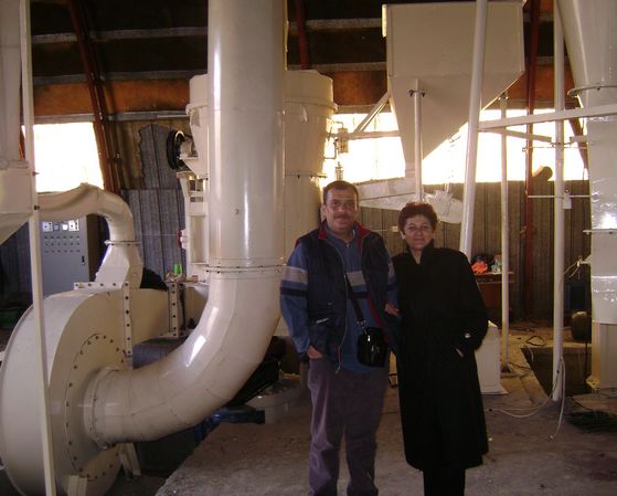 高壓磨粉機(jī)，專利改進(jìn)磨粉機(jī)械